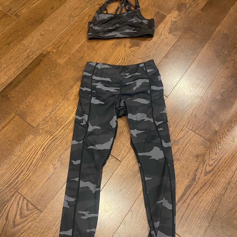 Athleta Black and Gray Camouflage Sports Bra and capri leggings set